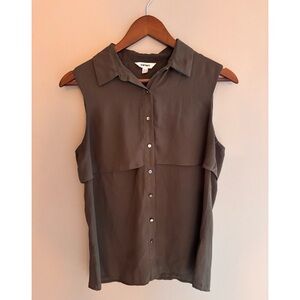 Sleeveless Button-Down Shirt